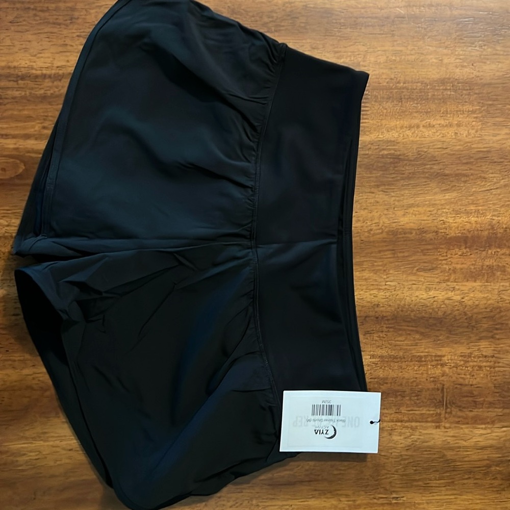 NWT Zyia black trainer shorts